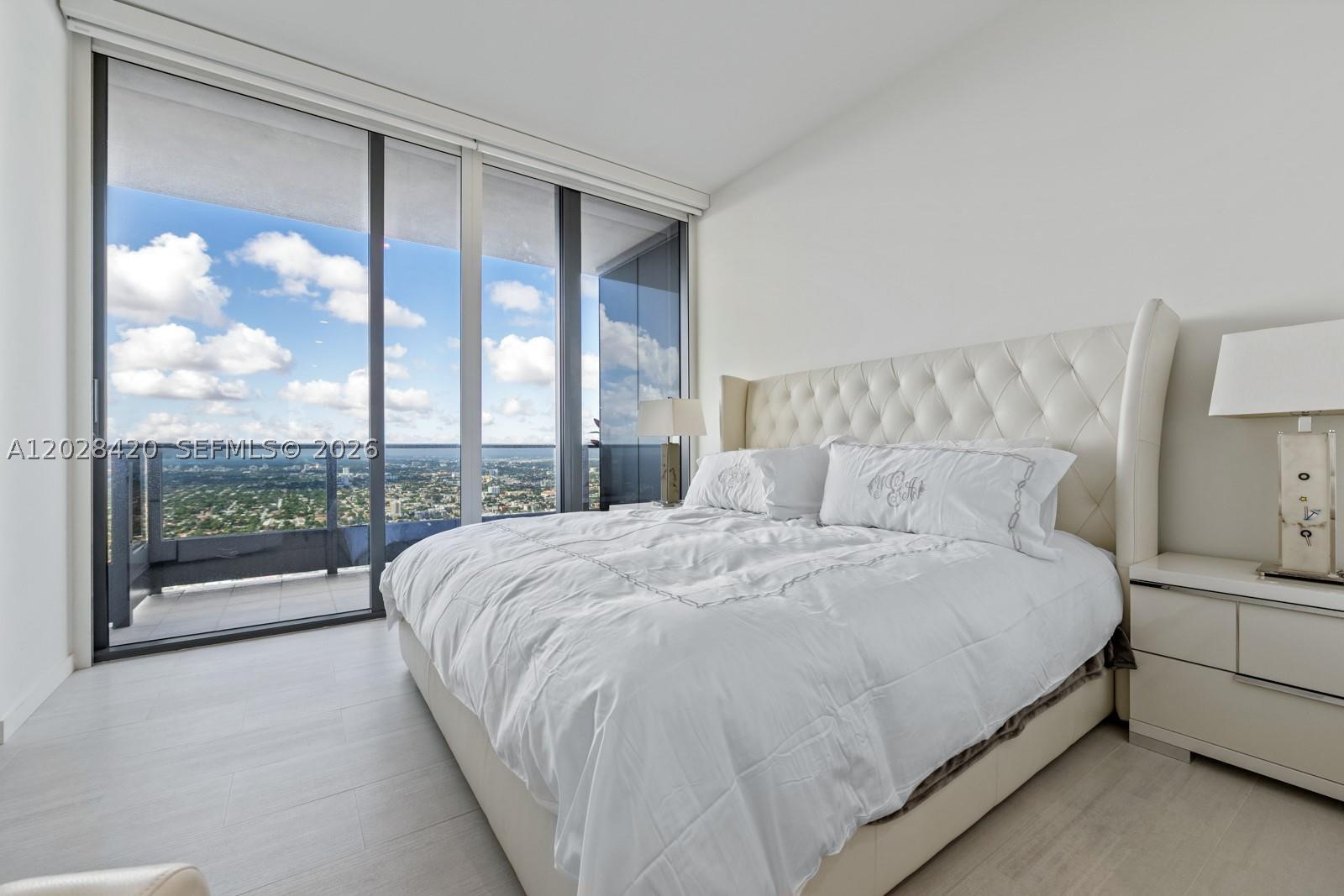 image Brickell Flatiron12