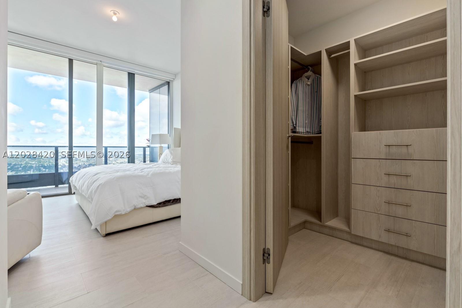 image Brickell Flatiron13