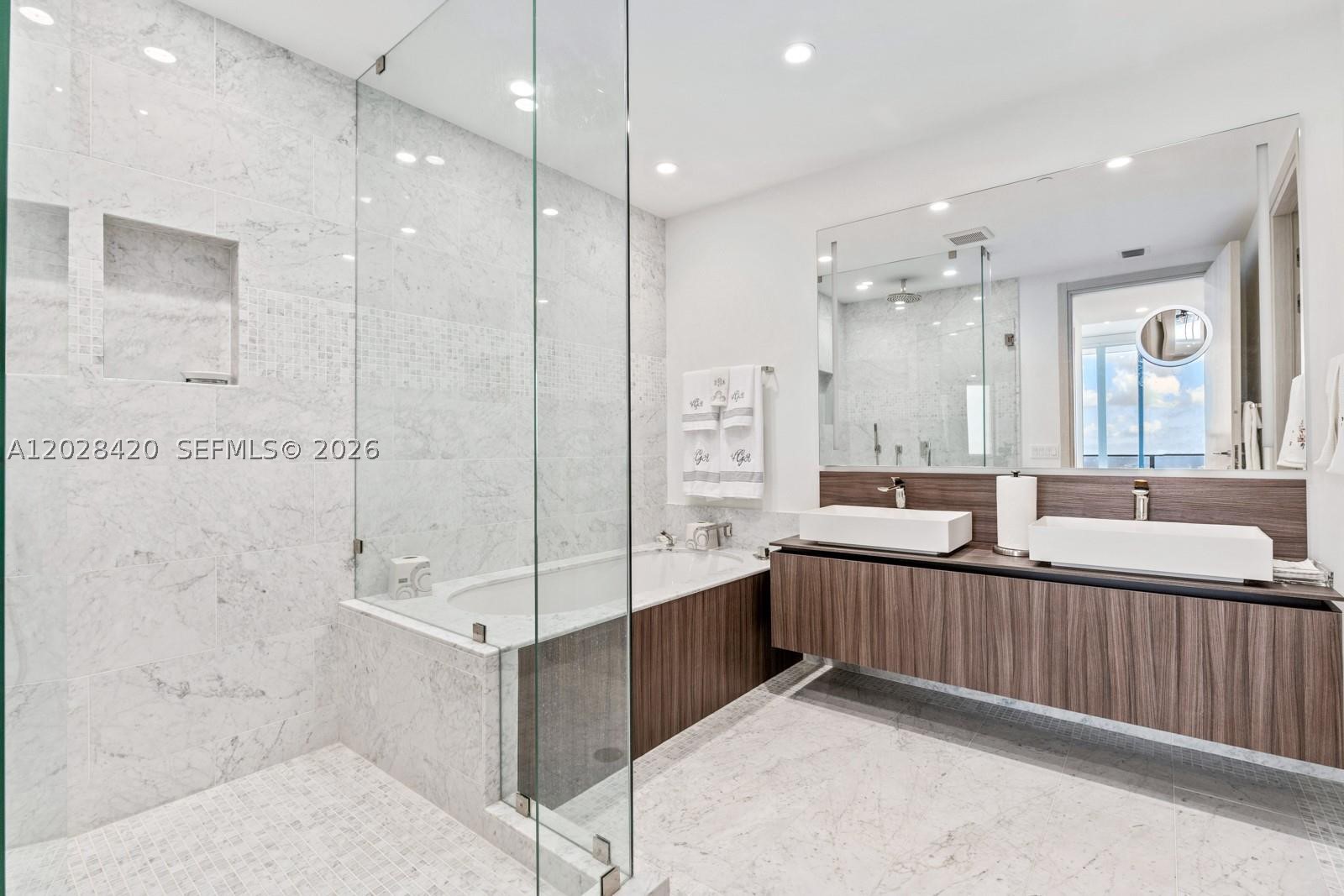 image Brickell Flatiron14