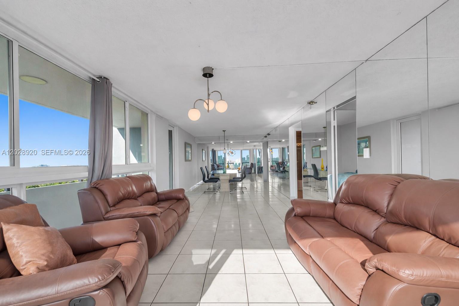 3200 Collins Ave #12-8 Miami Beach, FL 33140