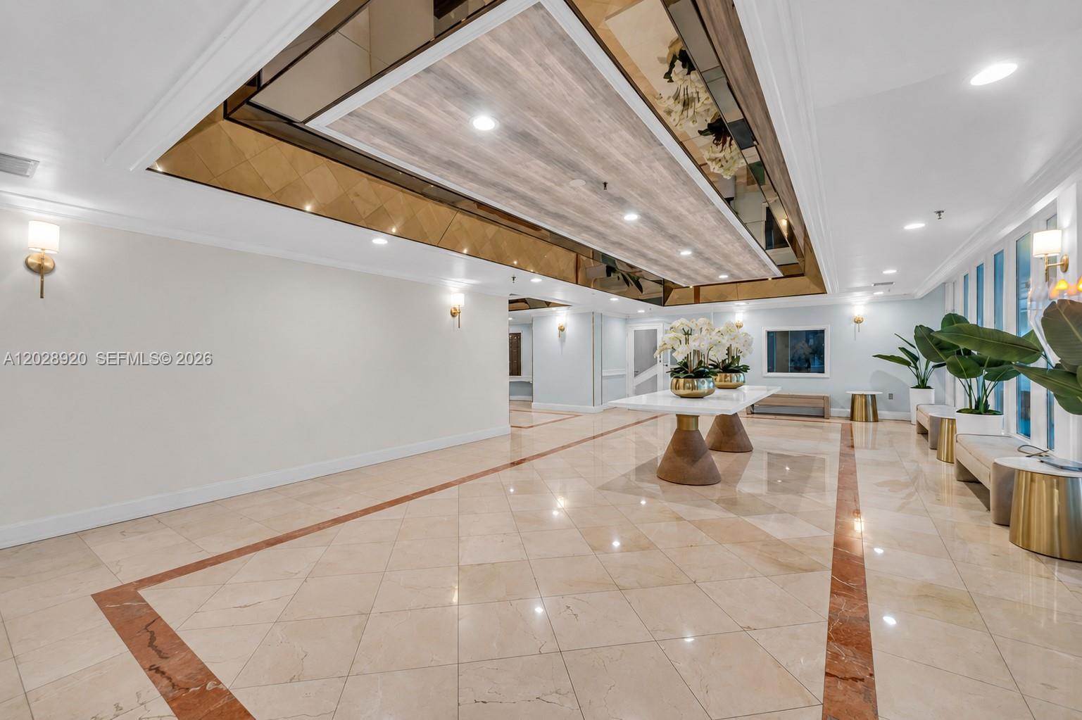 3200 Collins Ave #12-8 Miami Beach, FL 33140