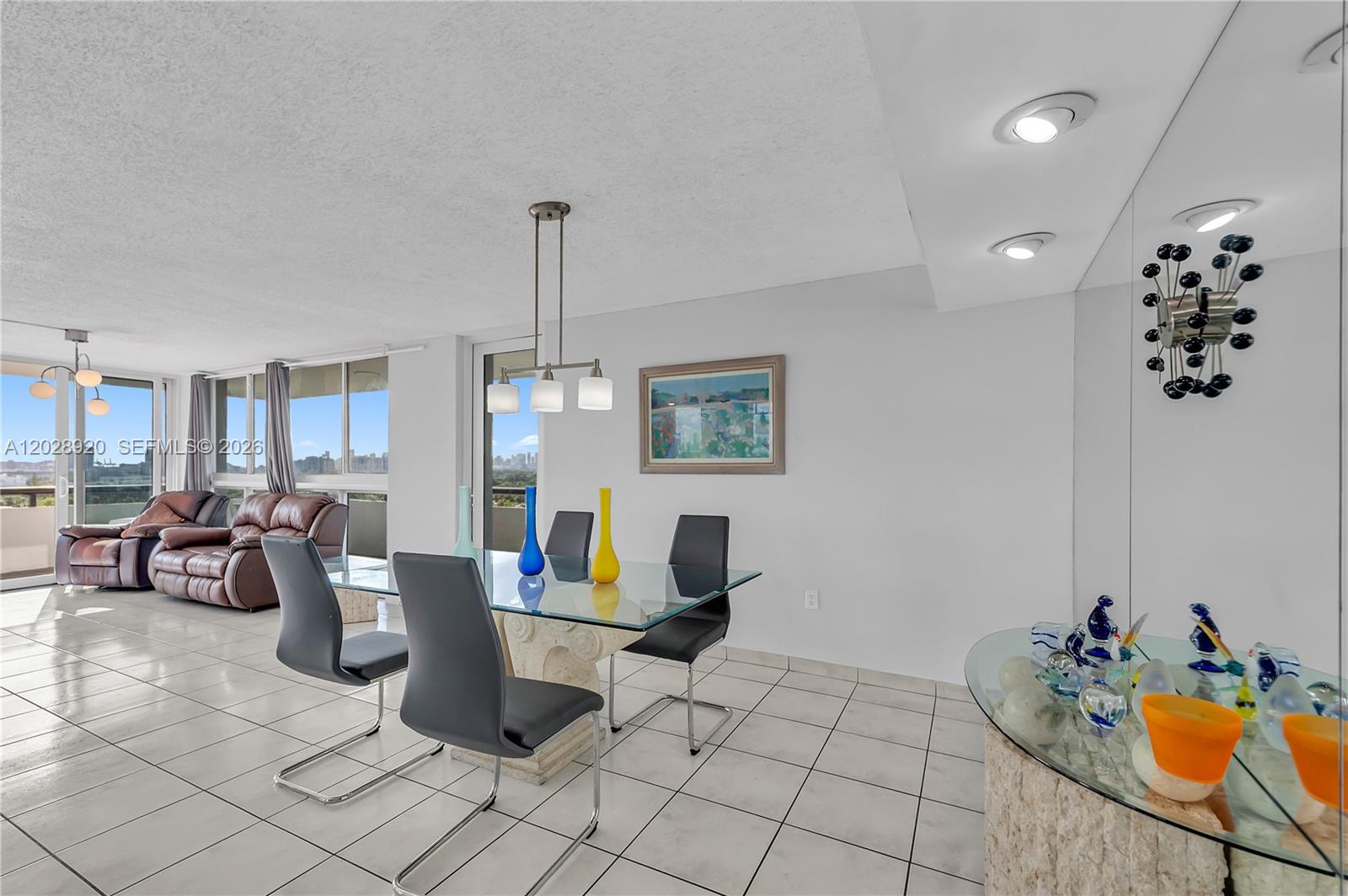 3200 Collins Ave #12-8 Miami Beach, FL 33140