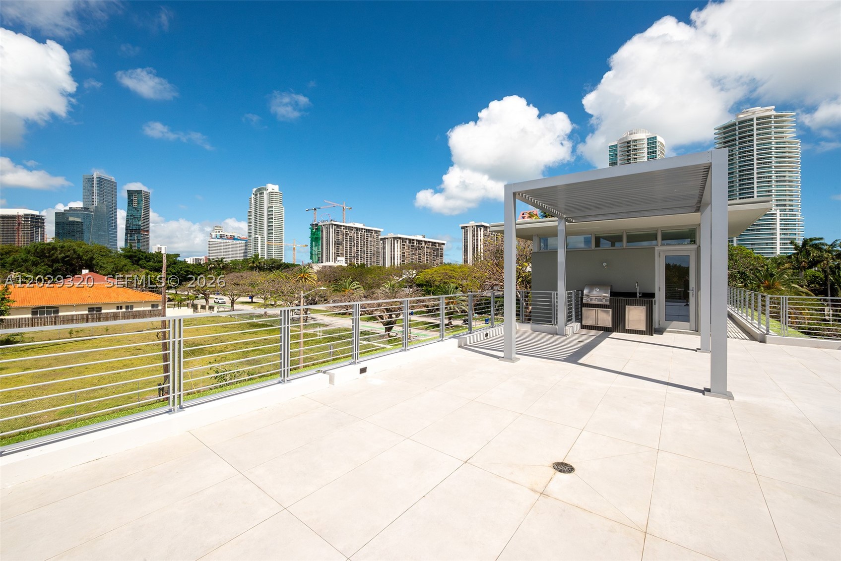2100 S Miami Ave Miami, FL 33129