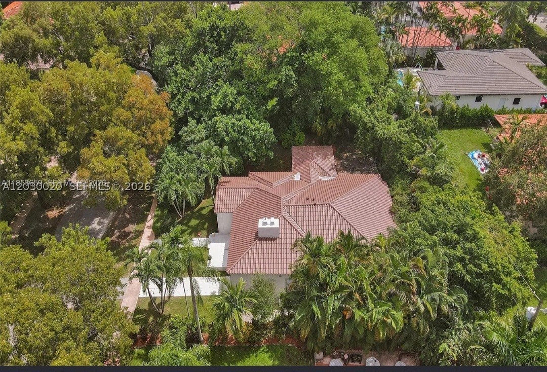 528 Sevilla Ave