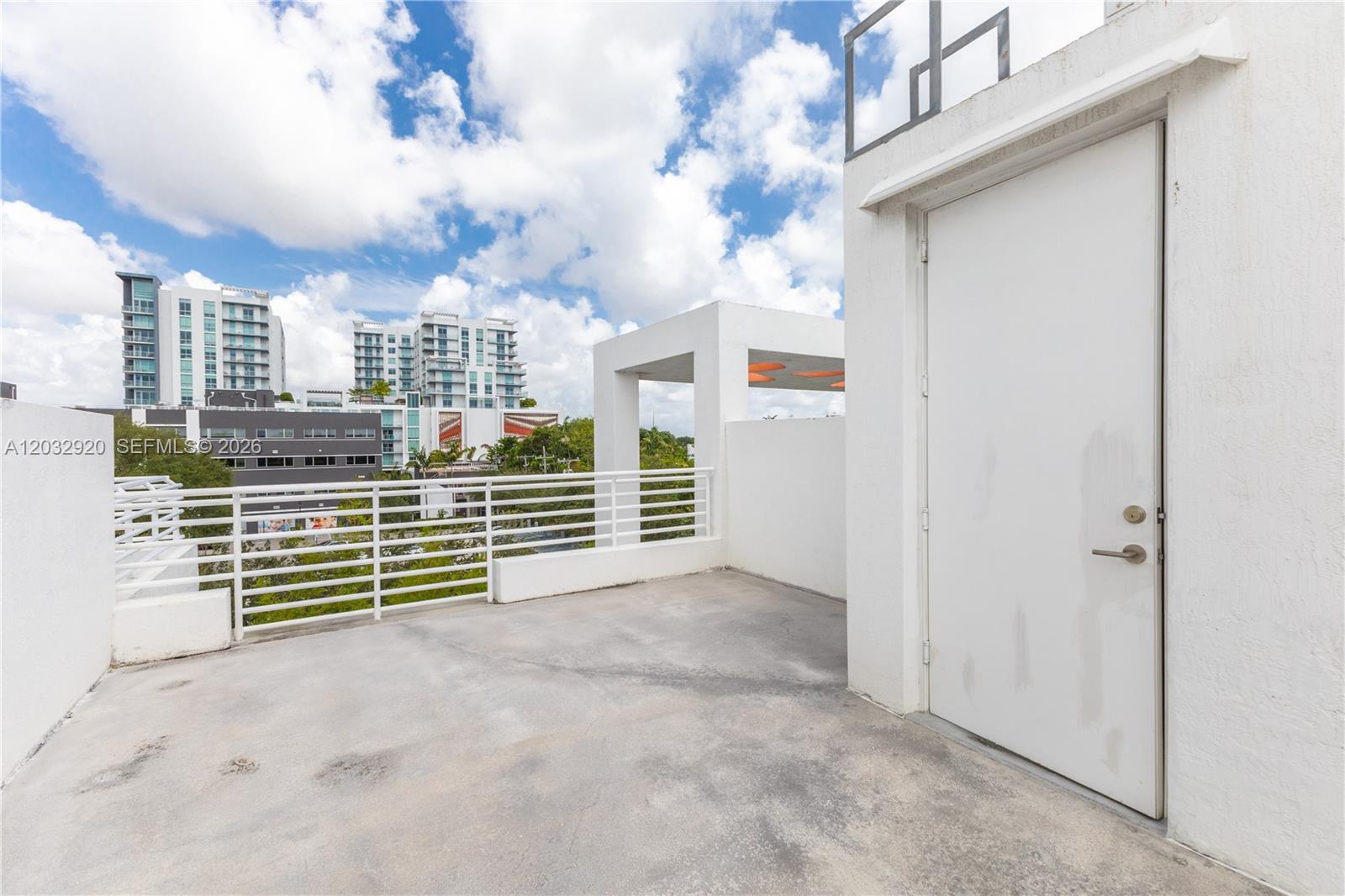 455 NE 39th St #109 Miami, FL 33137
