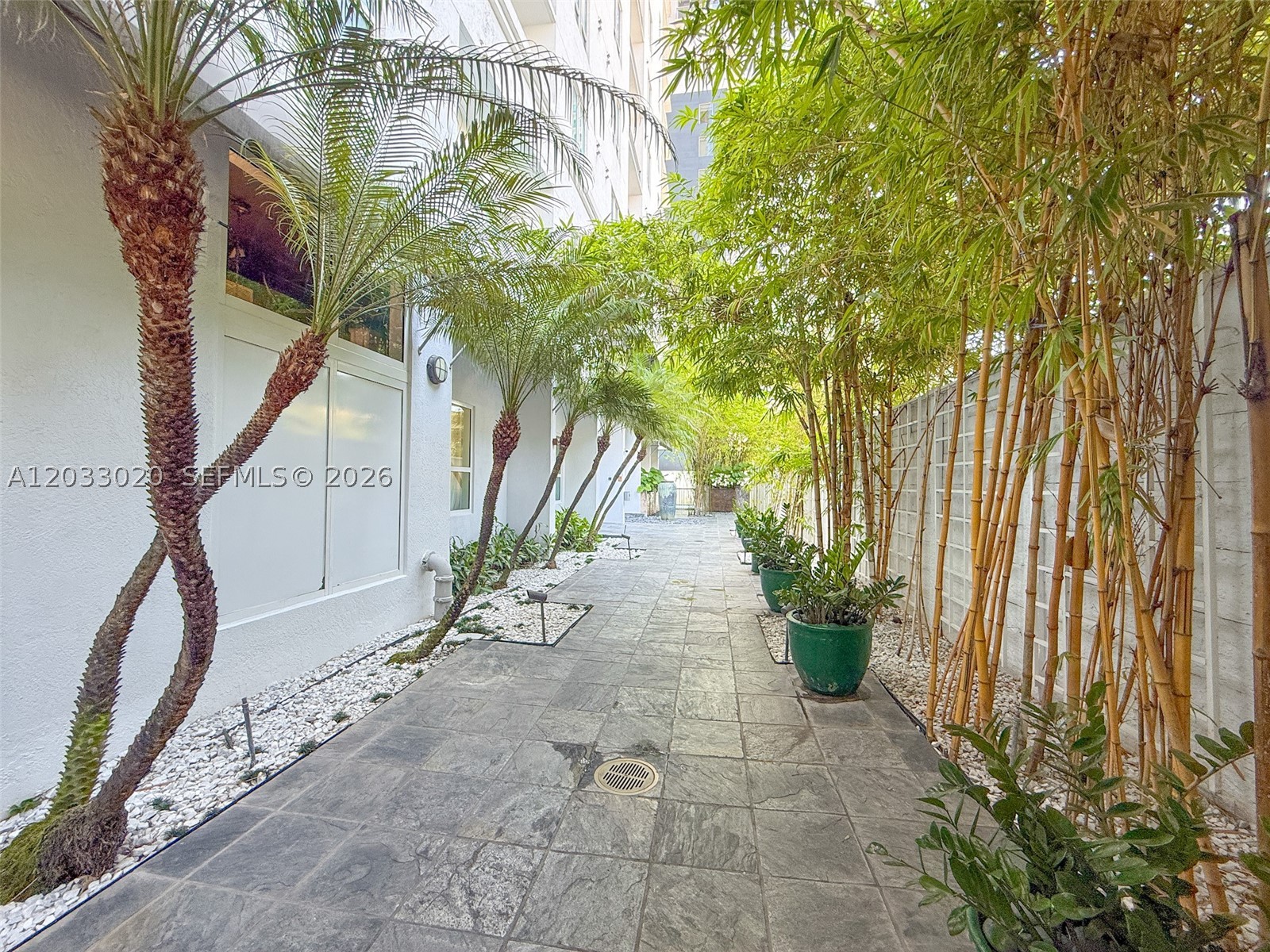 image Loft Downtown I14