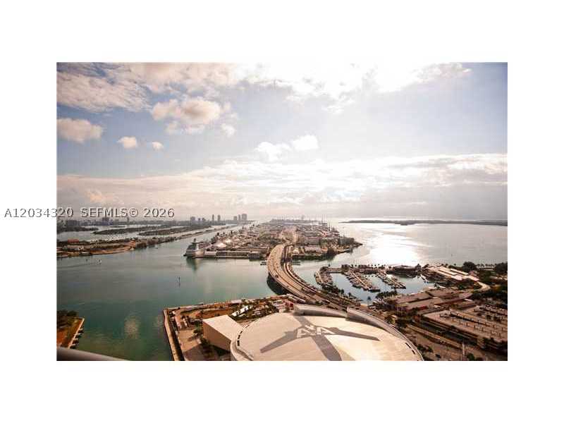 image Marina Blue6