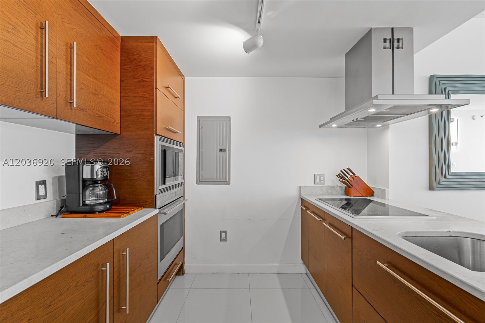 image Icon Brickell II15