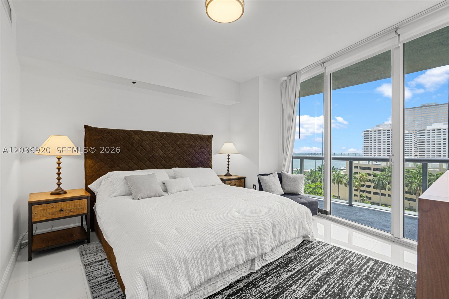 image Icon Brickell II20