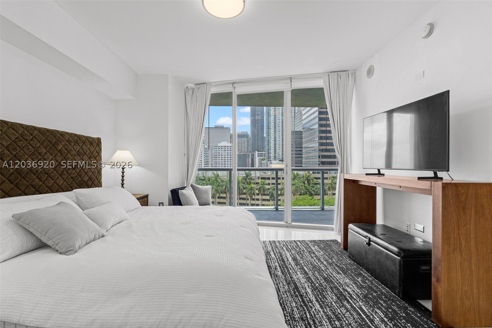 image Icon Brickell II21