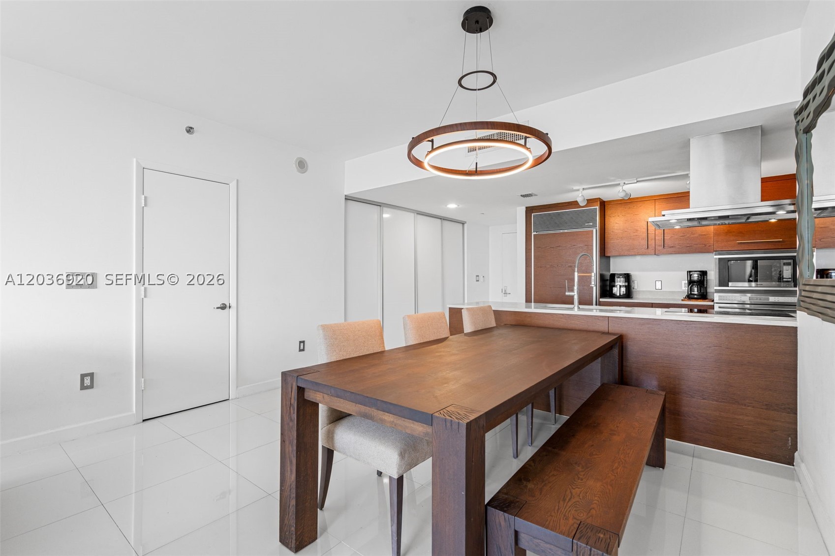 image Icon Brickell II4