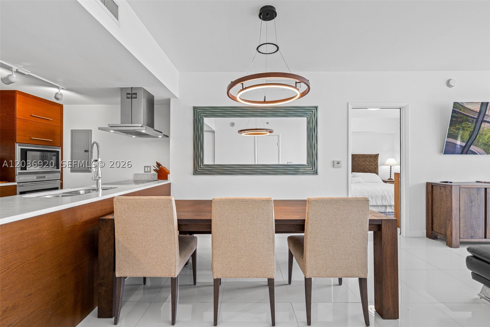 image Icon Brickell II6