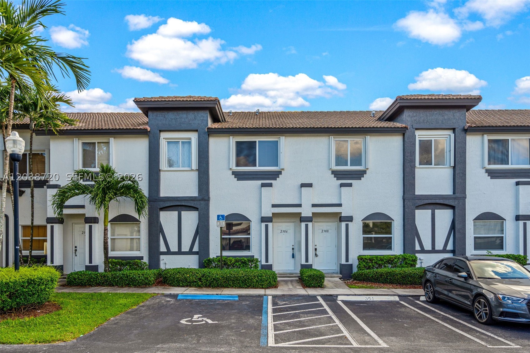 2306 SE 23rd Ter #2306