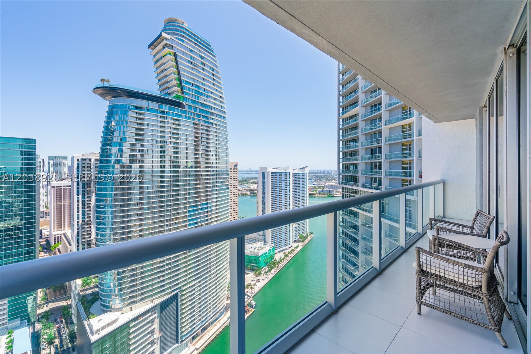 image Icon Brickell I0