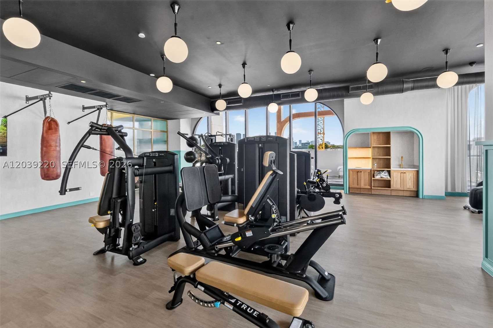 2700 Nw 2nd Ave #528 Miami, FL 33127