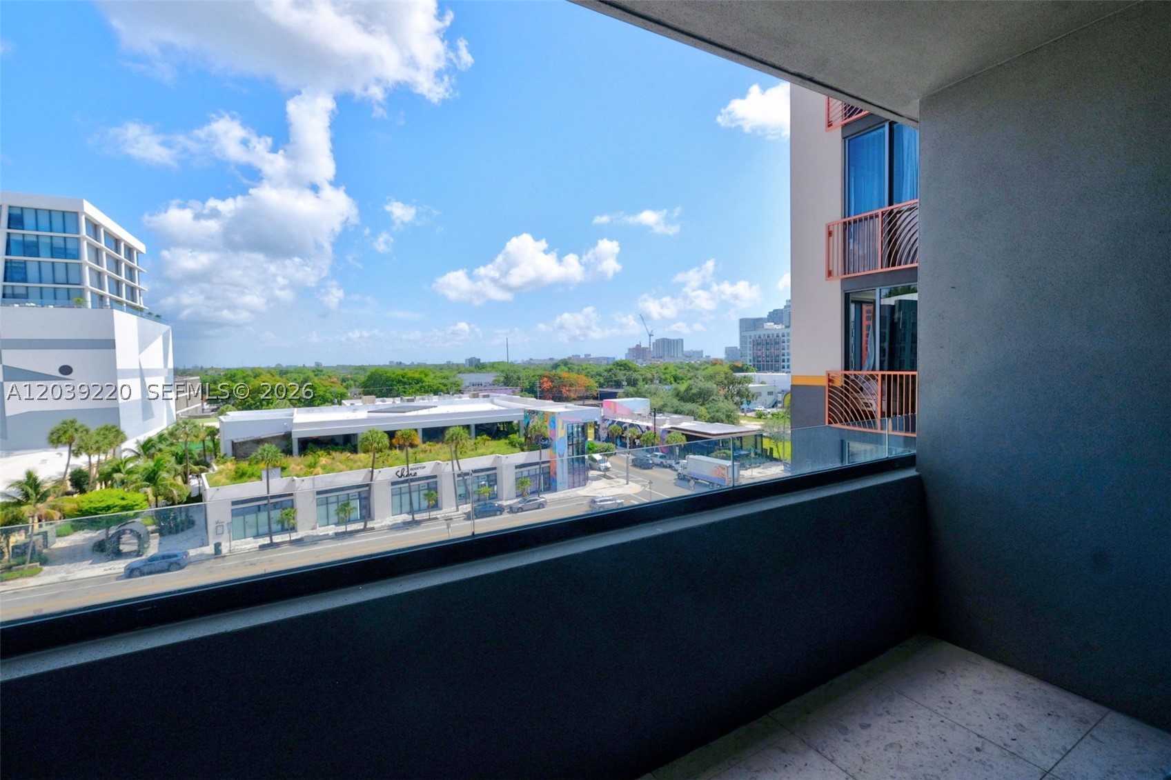 2700 Nw 2nd Ave #528 Miami, FL 33127