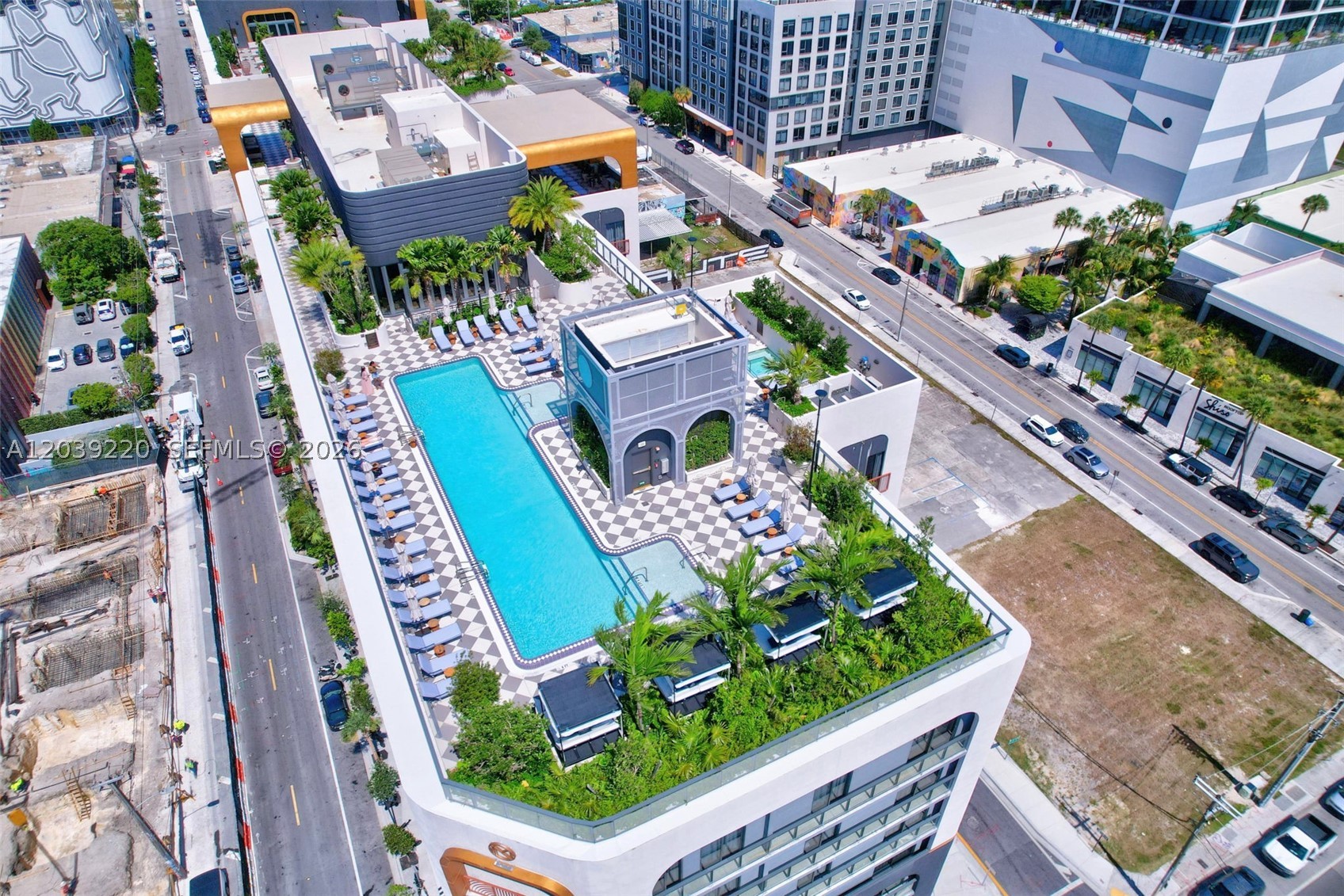 2700 Nw 2nd Ave #528 Miami, FL 33127