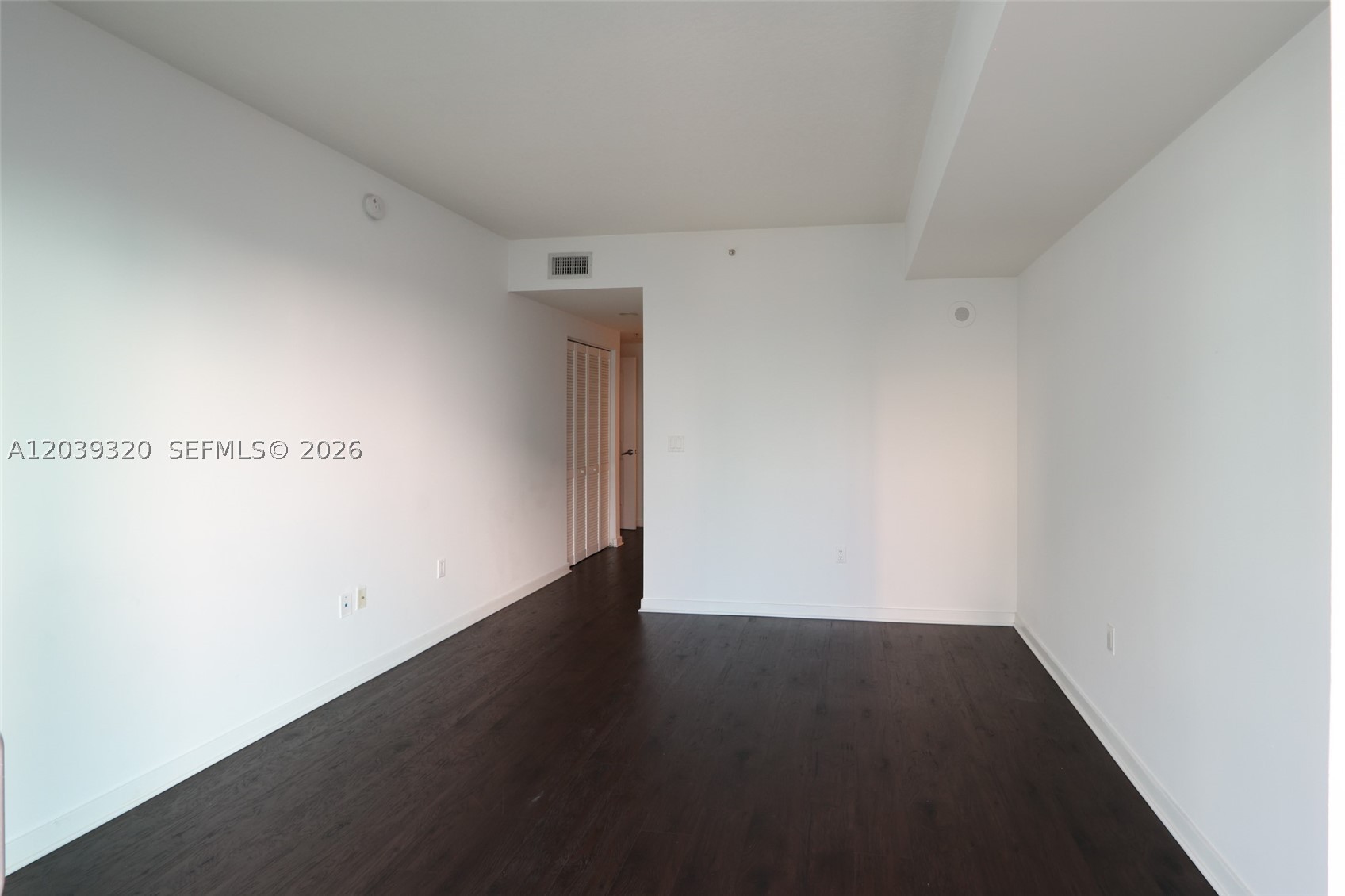 image Gallery Art Condos16