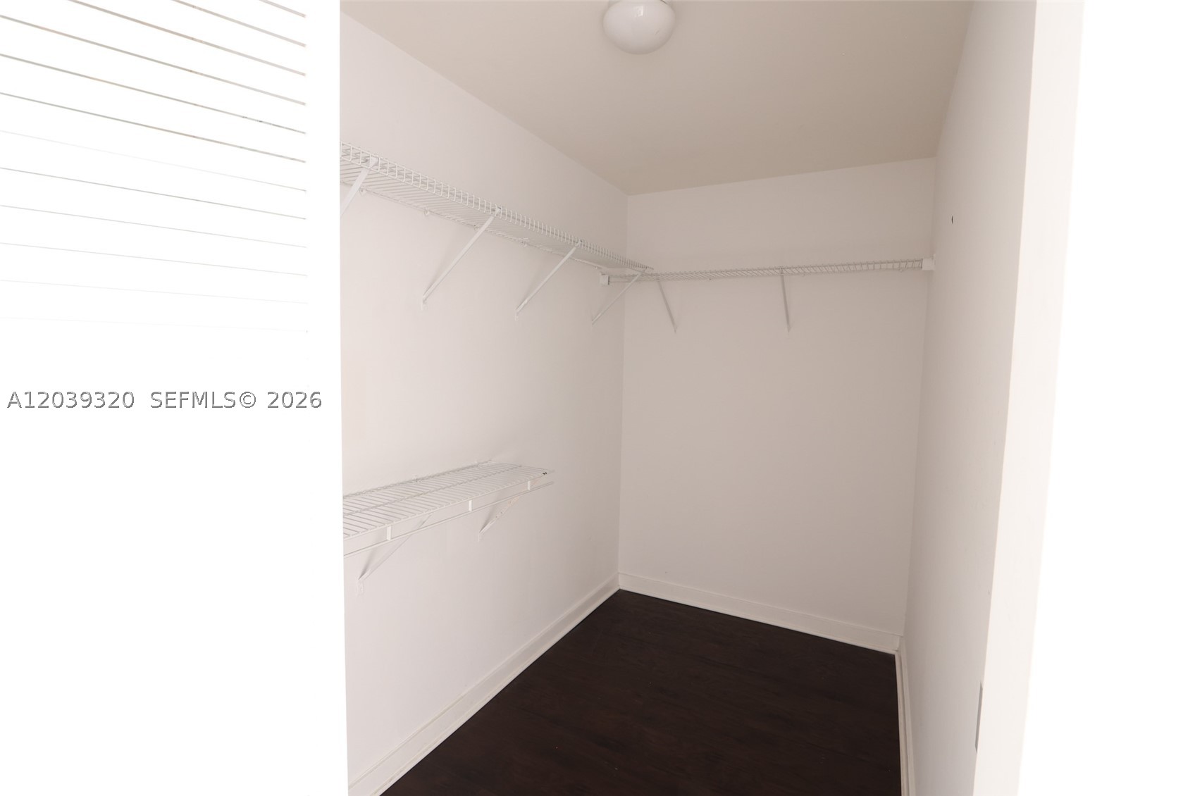 image Gallery Art Condos17