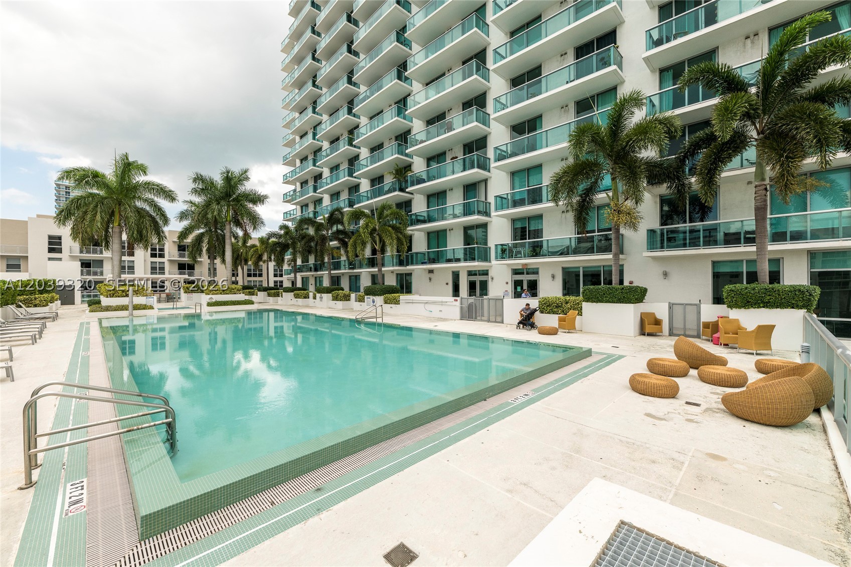 image Gallery Art Condos29