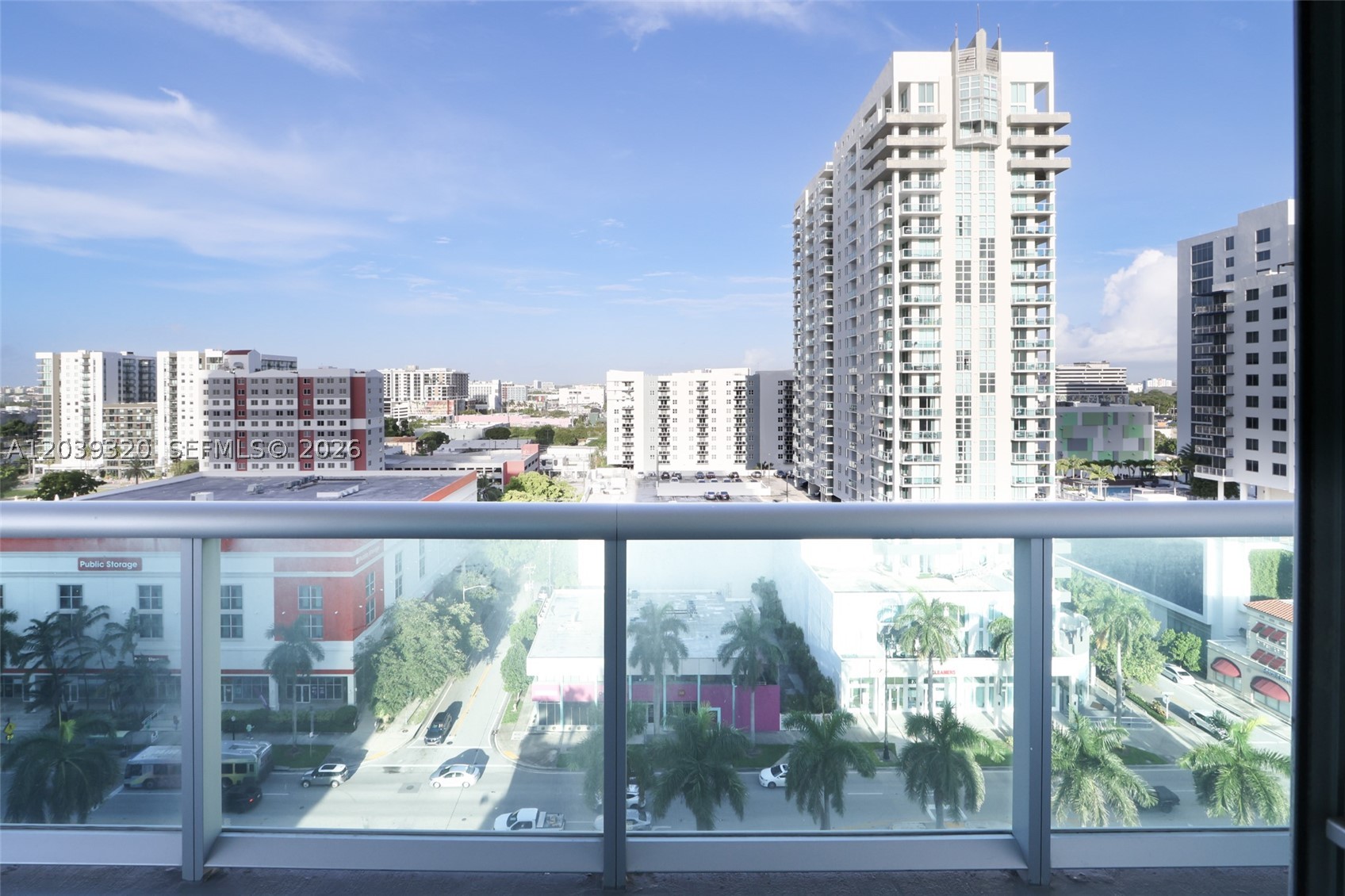 image Gallery Art Condos3