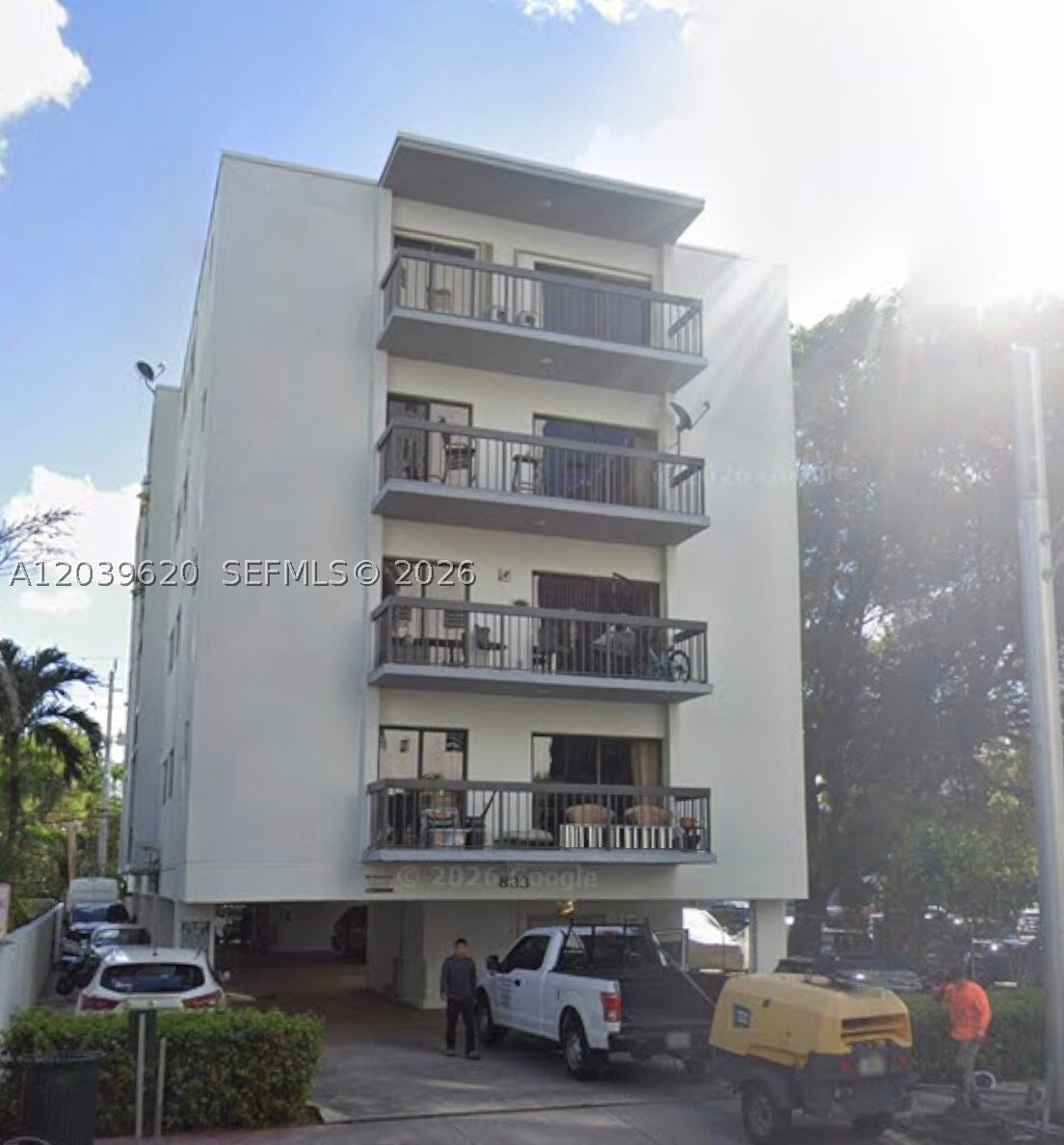 833 West Ave #204