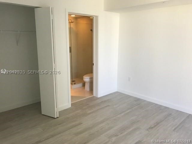 image Brickell Heights West13