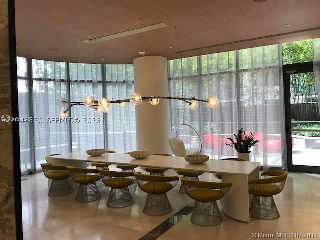 image Brickell Heights West17