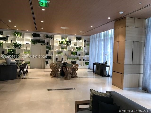 image Brickell Heights West18