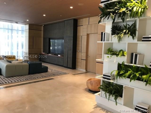 image Brickell Heights West24