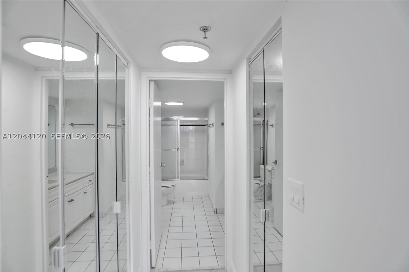 555 NE 15th St #20I Miami, FL 33132