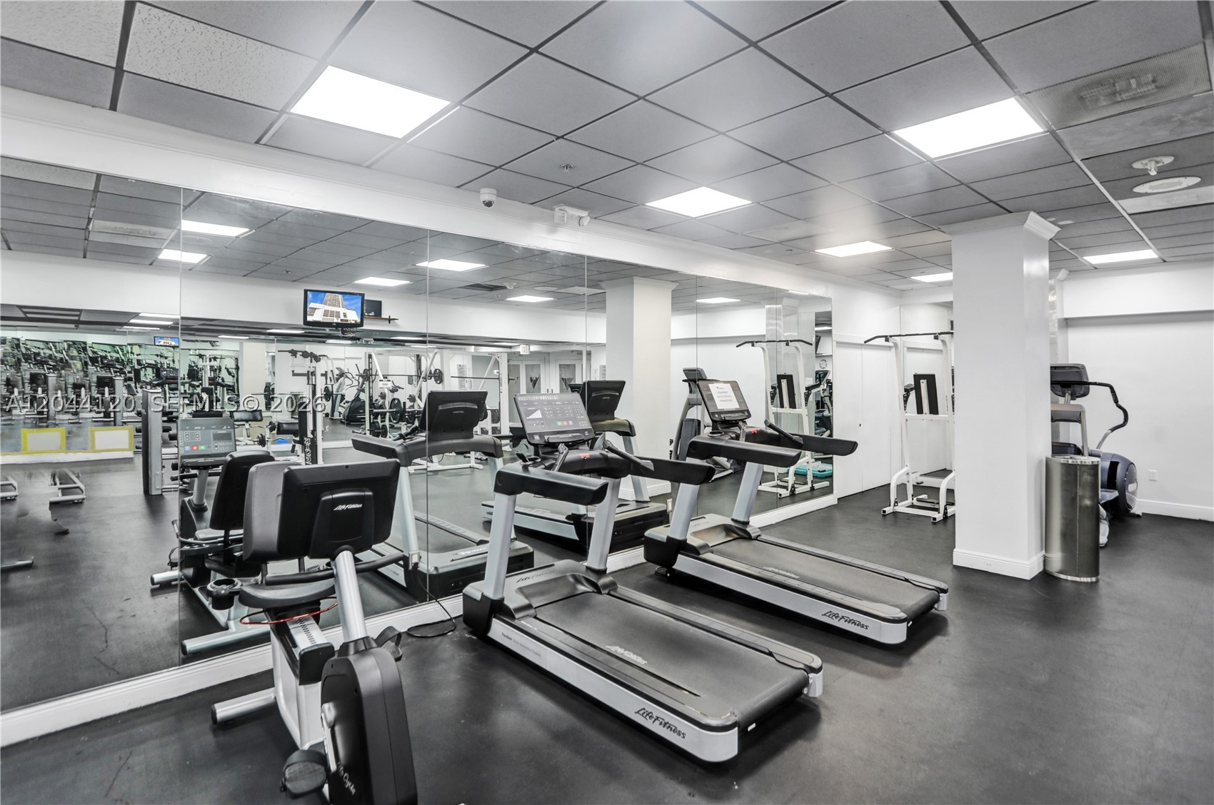 555 NE 15th St #20I Miami, FL 33132
