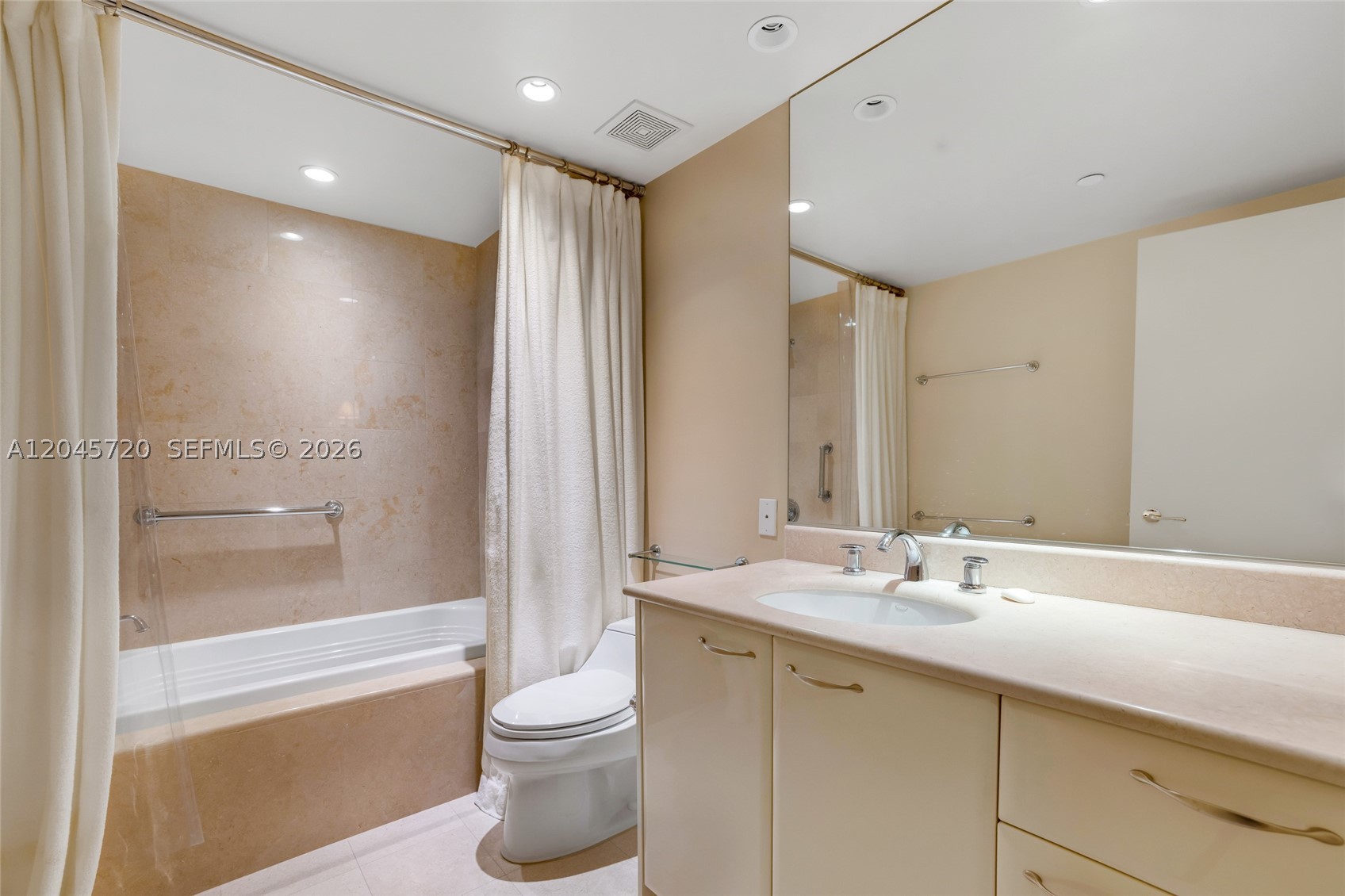 20155 NE 38th Ct #904 Aventura, FL 33180