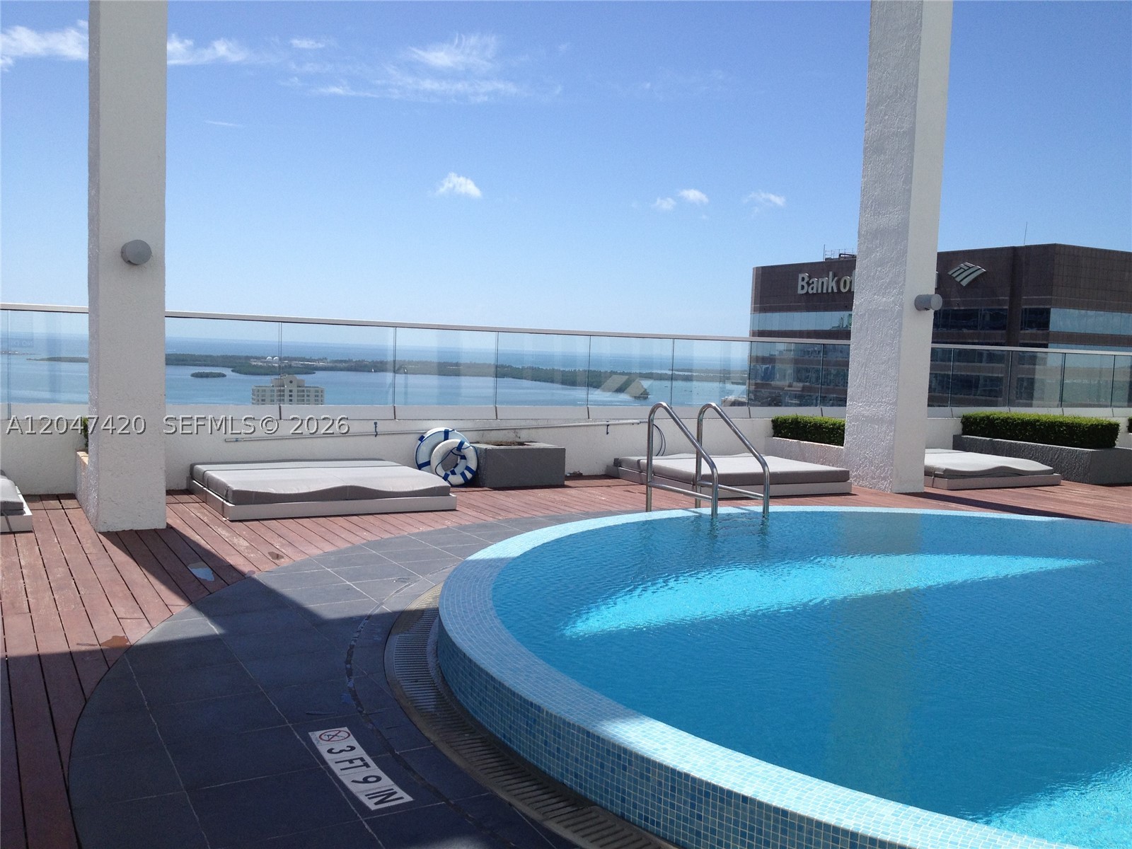 image 500 Brickell West16