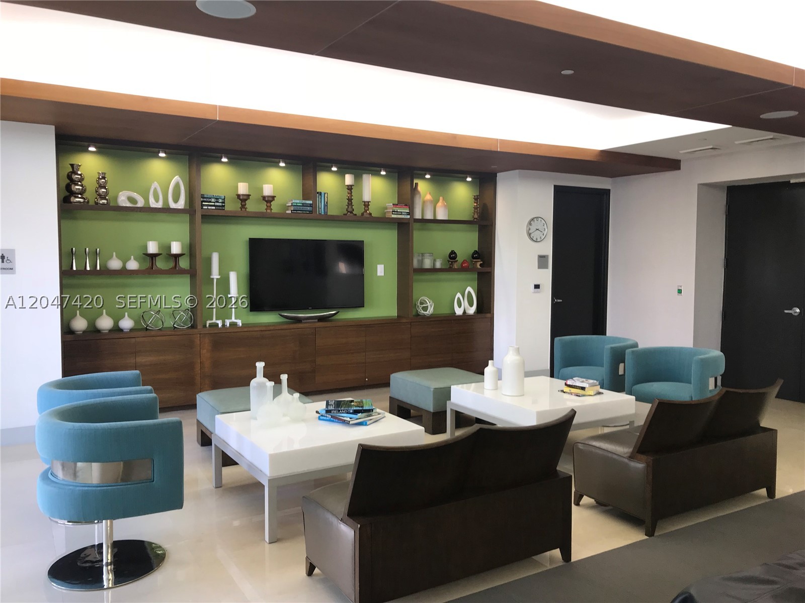 image 500 Brickell West19