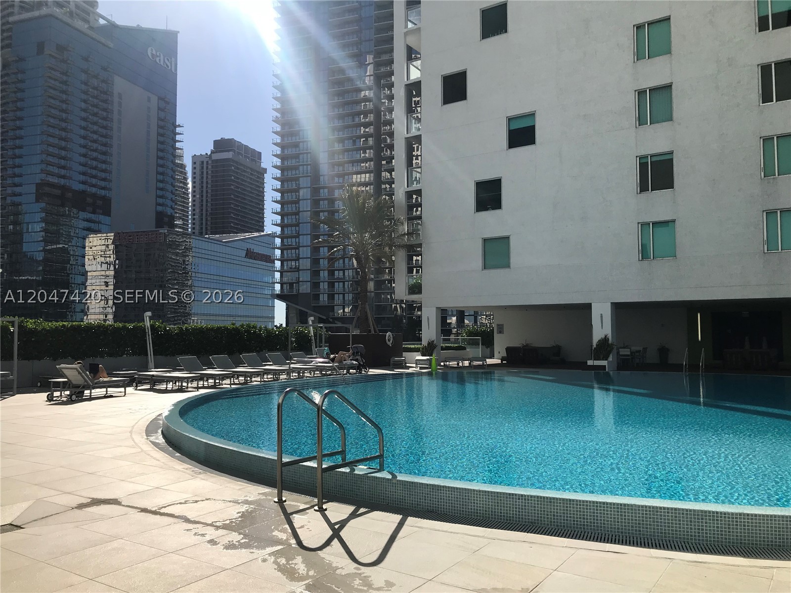 image 500 Brickell West21