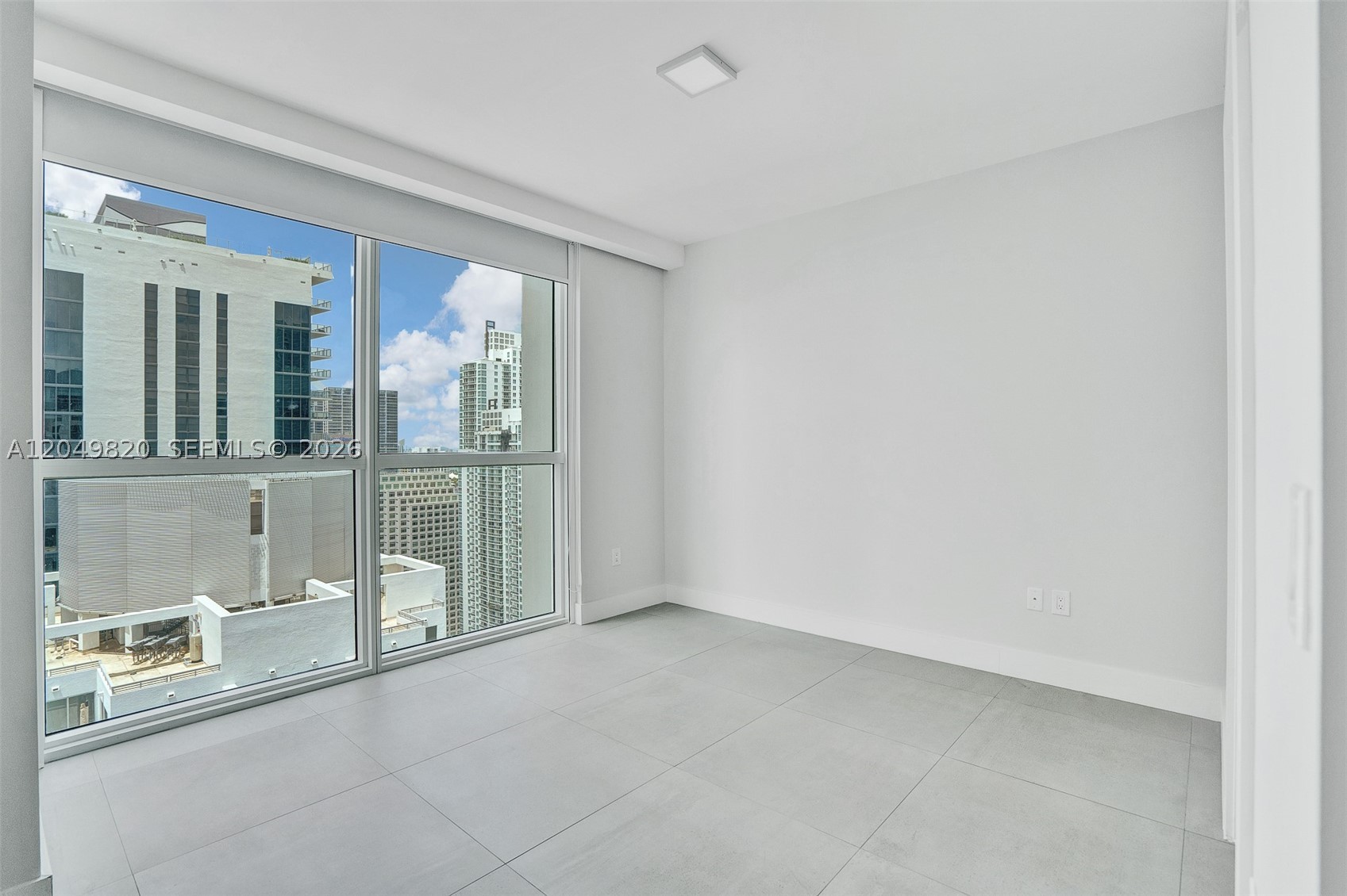 image The Bond on Brickell17