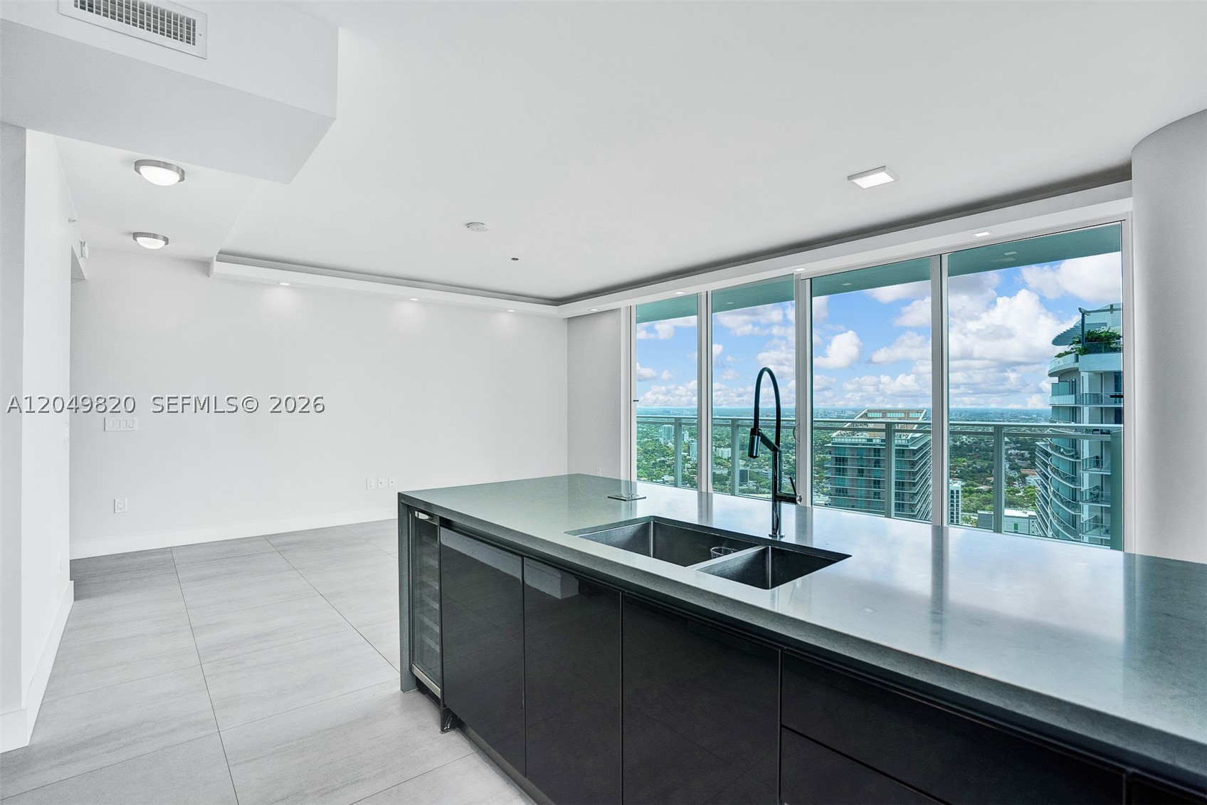 image The Bond on Brickell1