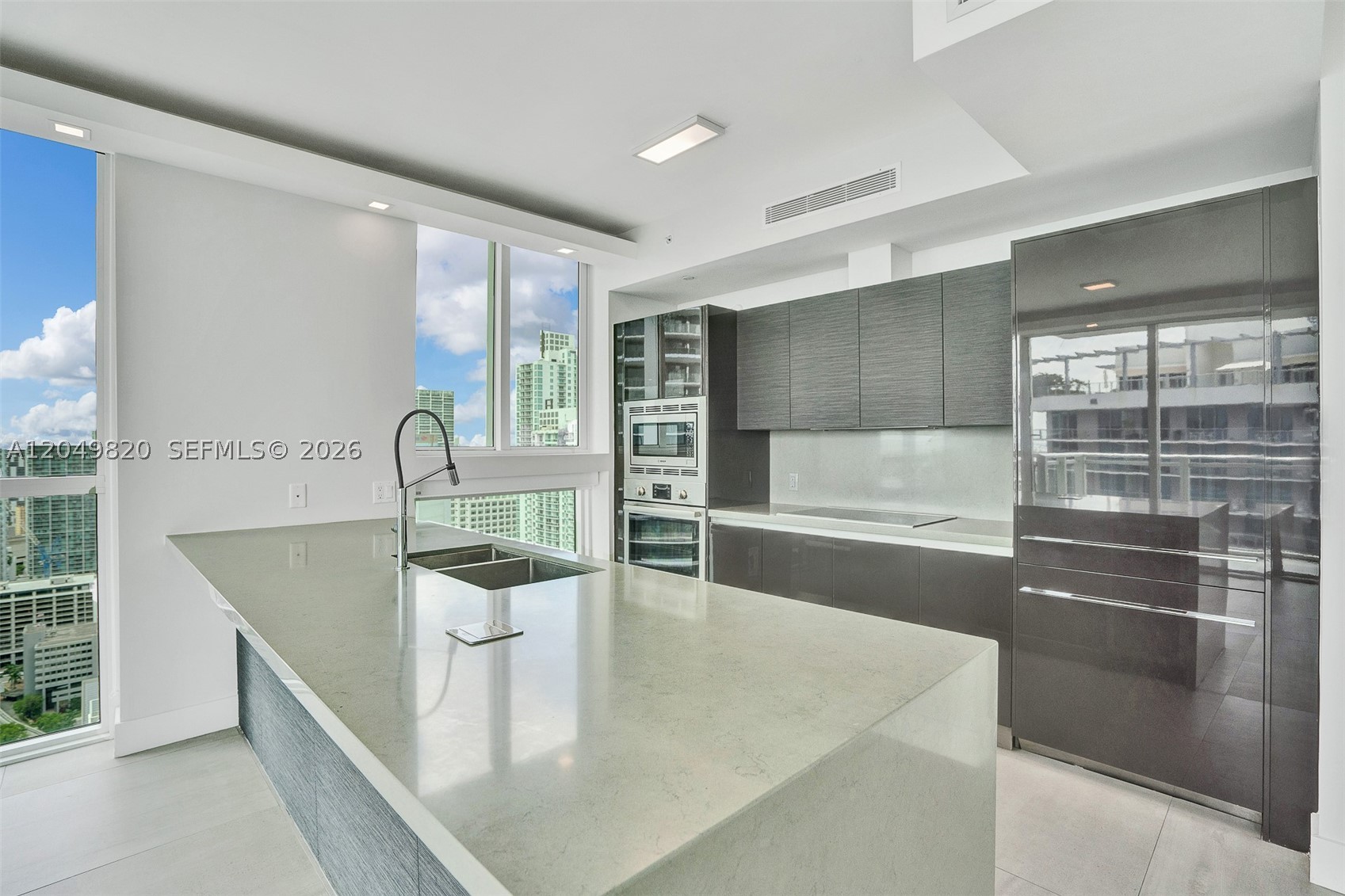 image The Bond on Brickell4