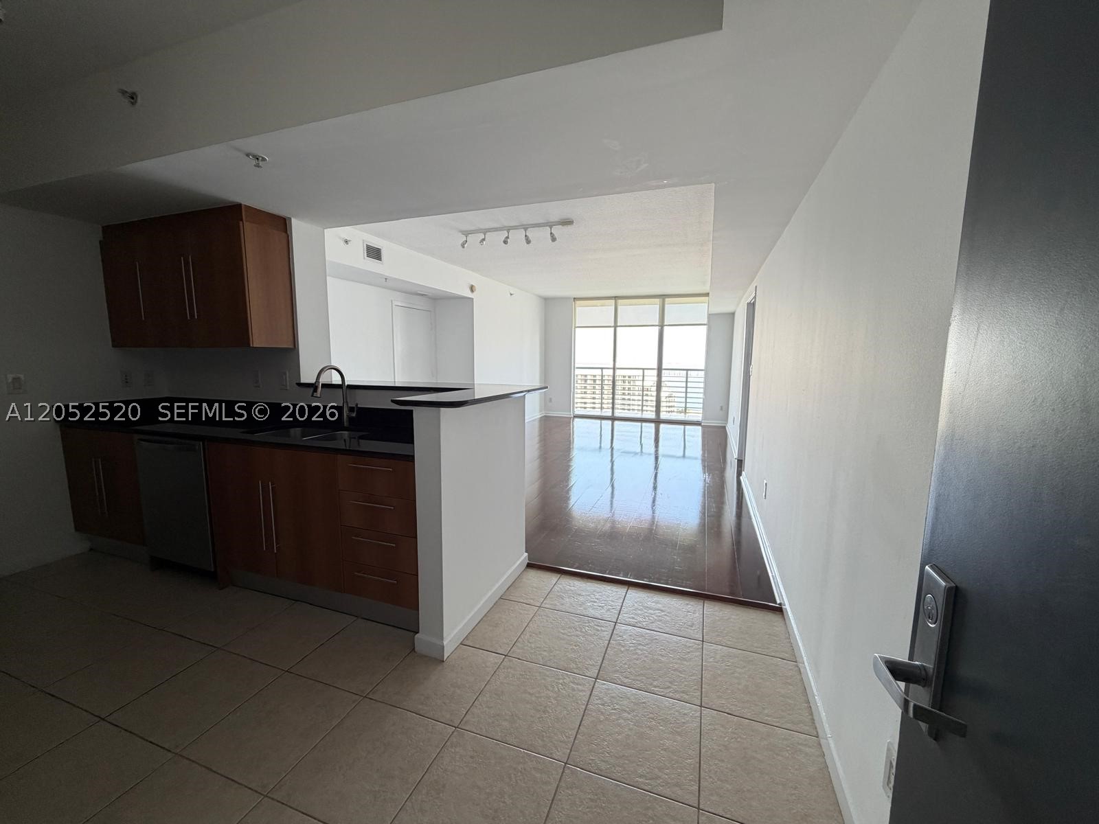 image One Miami East4