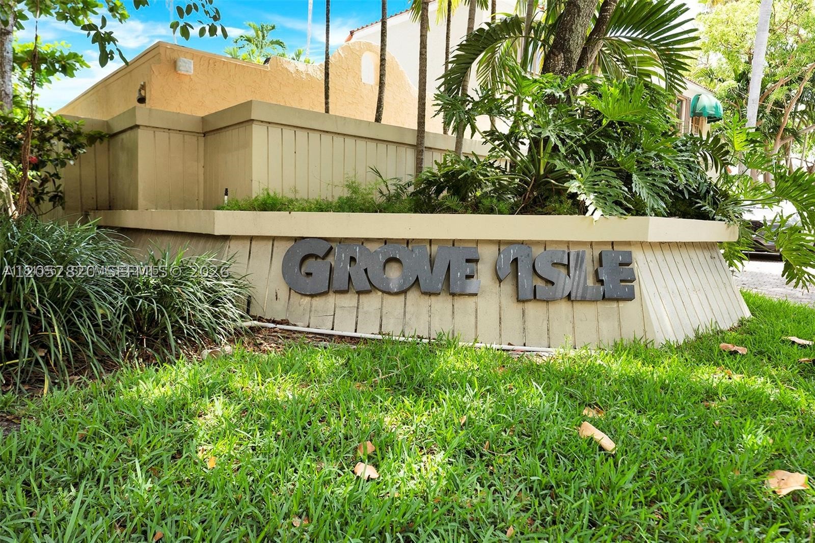 image Two Grove Isle15