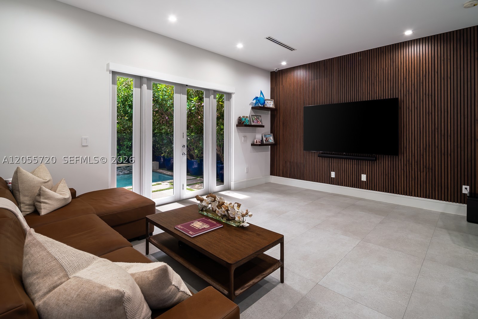 3073 Carter St #3073 Miami, FL 33133