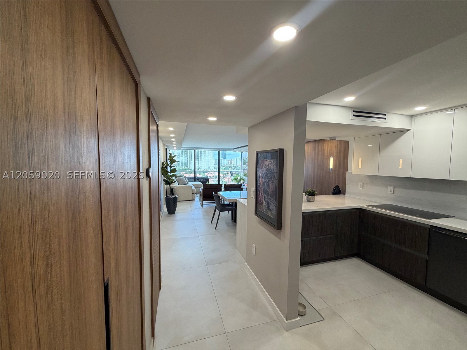 3701 N Country Clb Dr #1209
