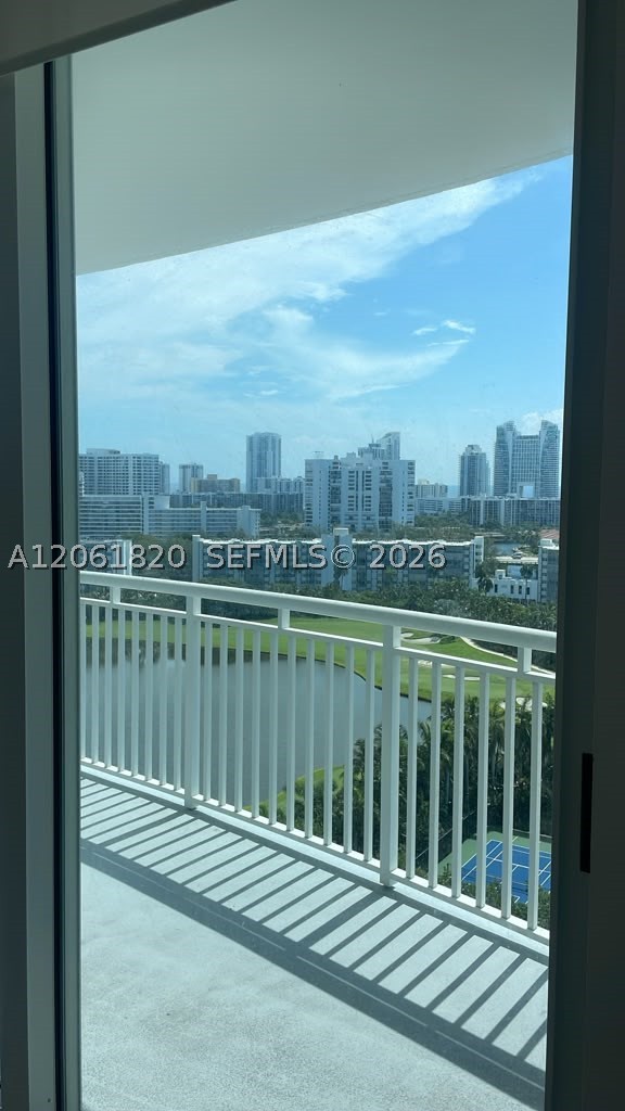 image Duo28