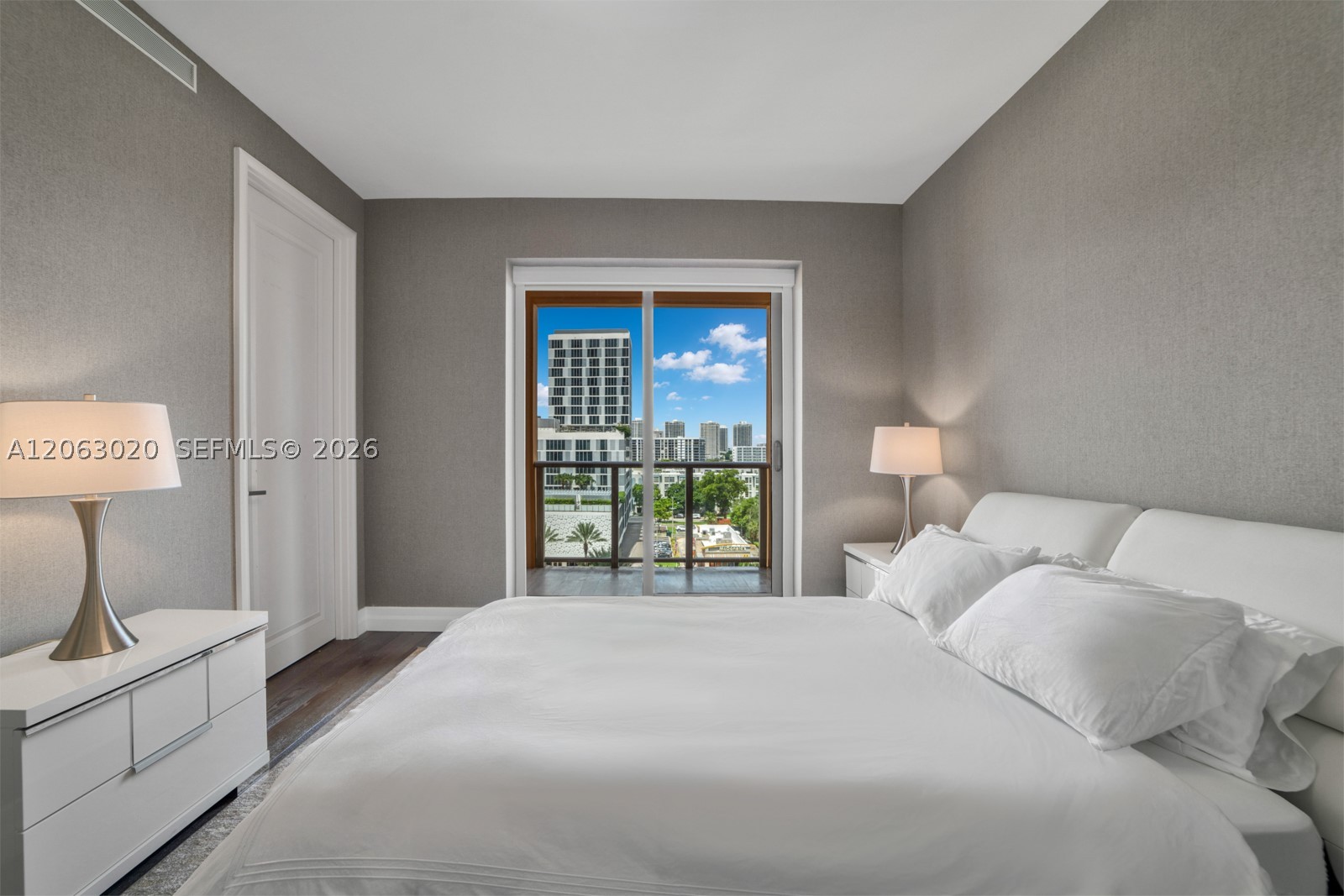 image The Mansions at Acqualina41