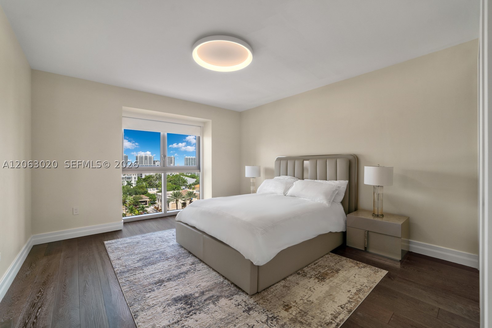 image The Mansions at Acqualina43