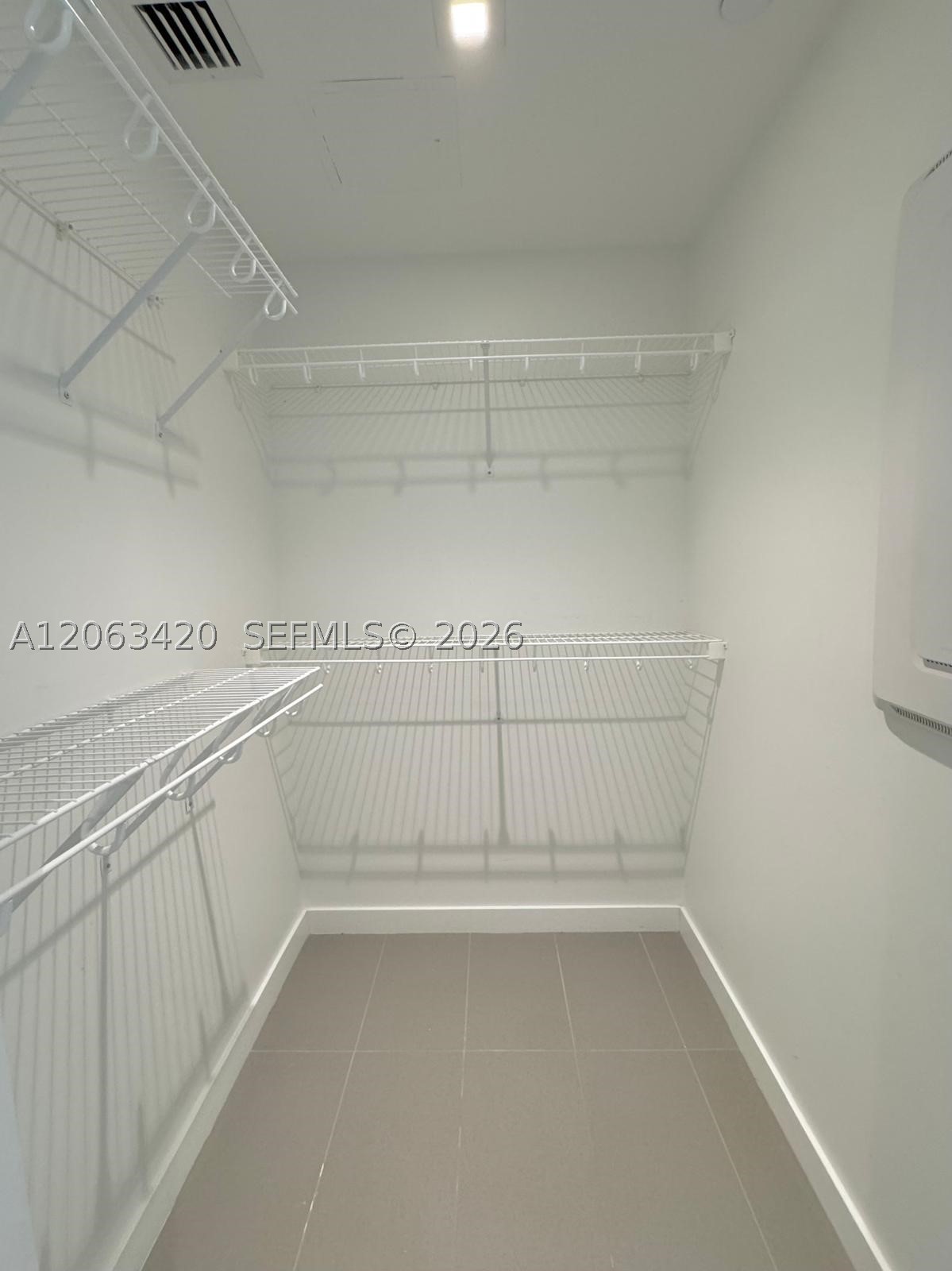 image Canvas10
