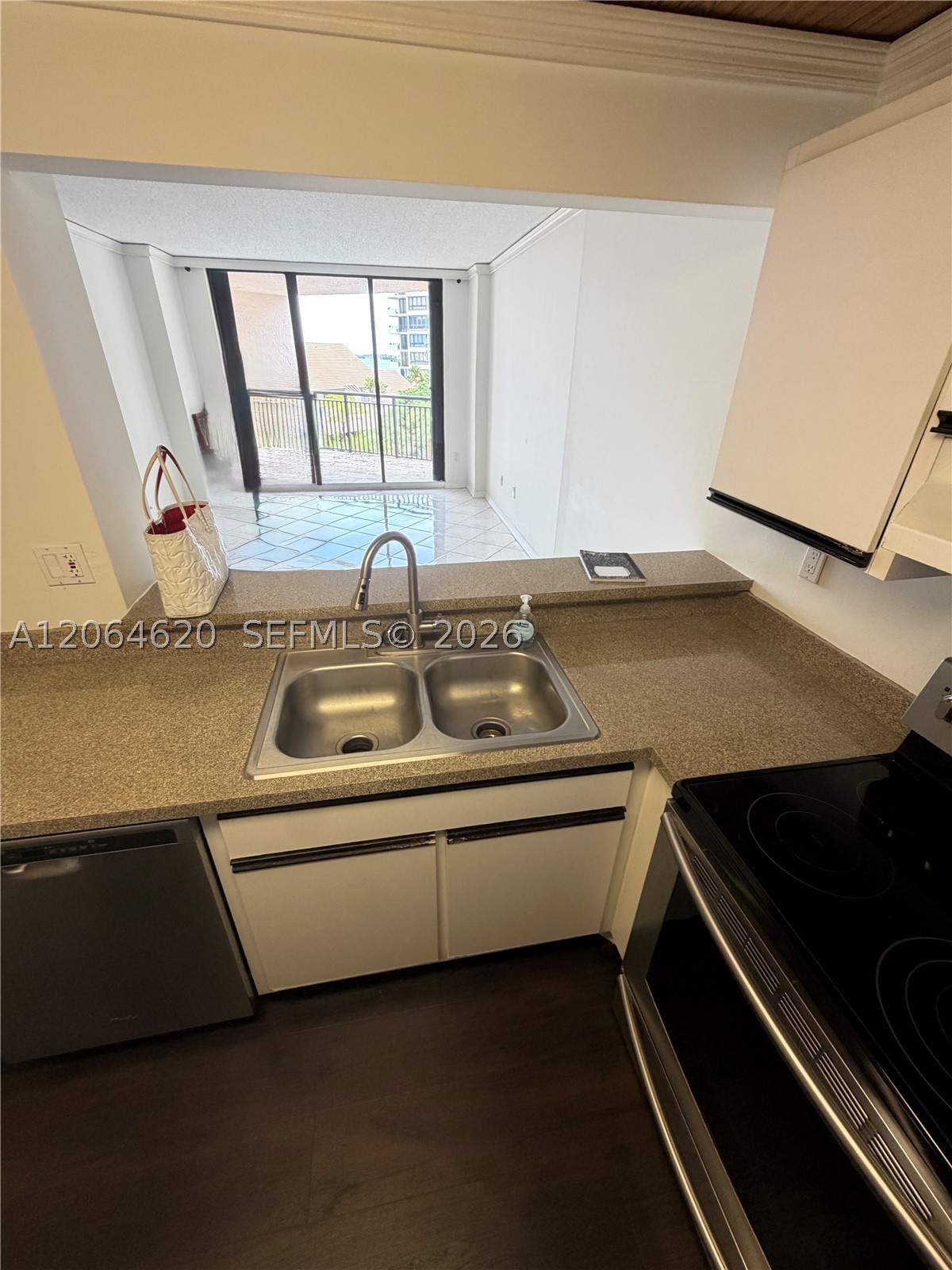 image Brickell Key Two24
