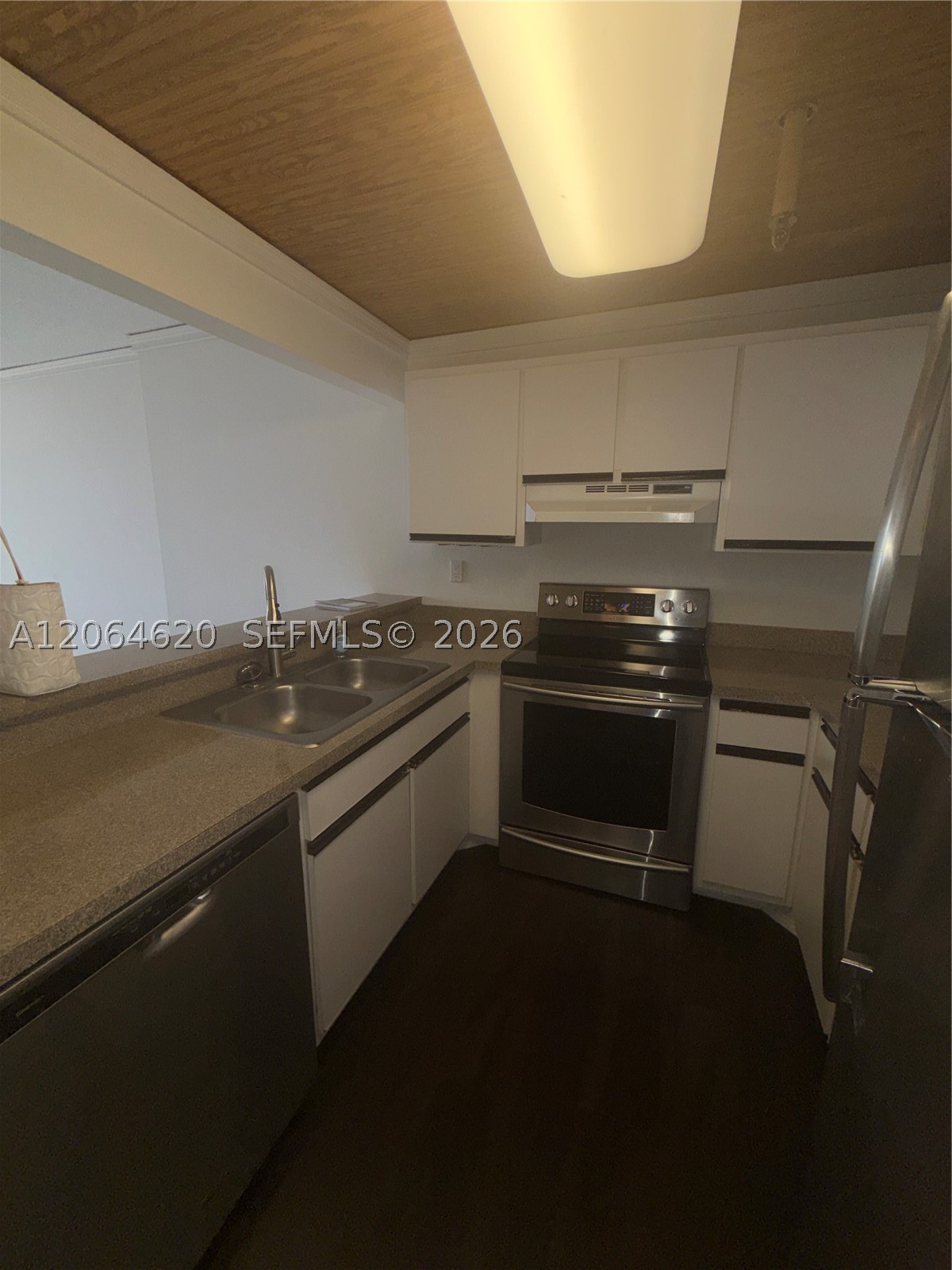 image Brickell Key Two25