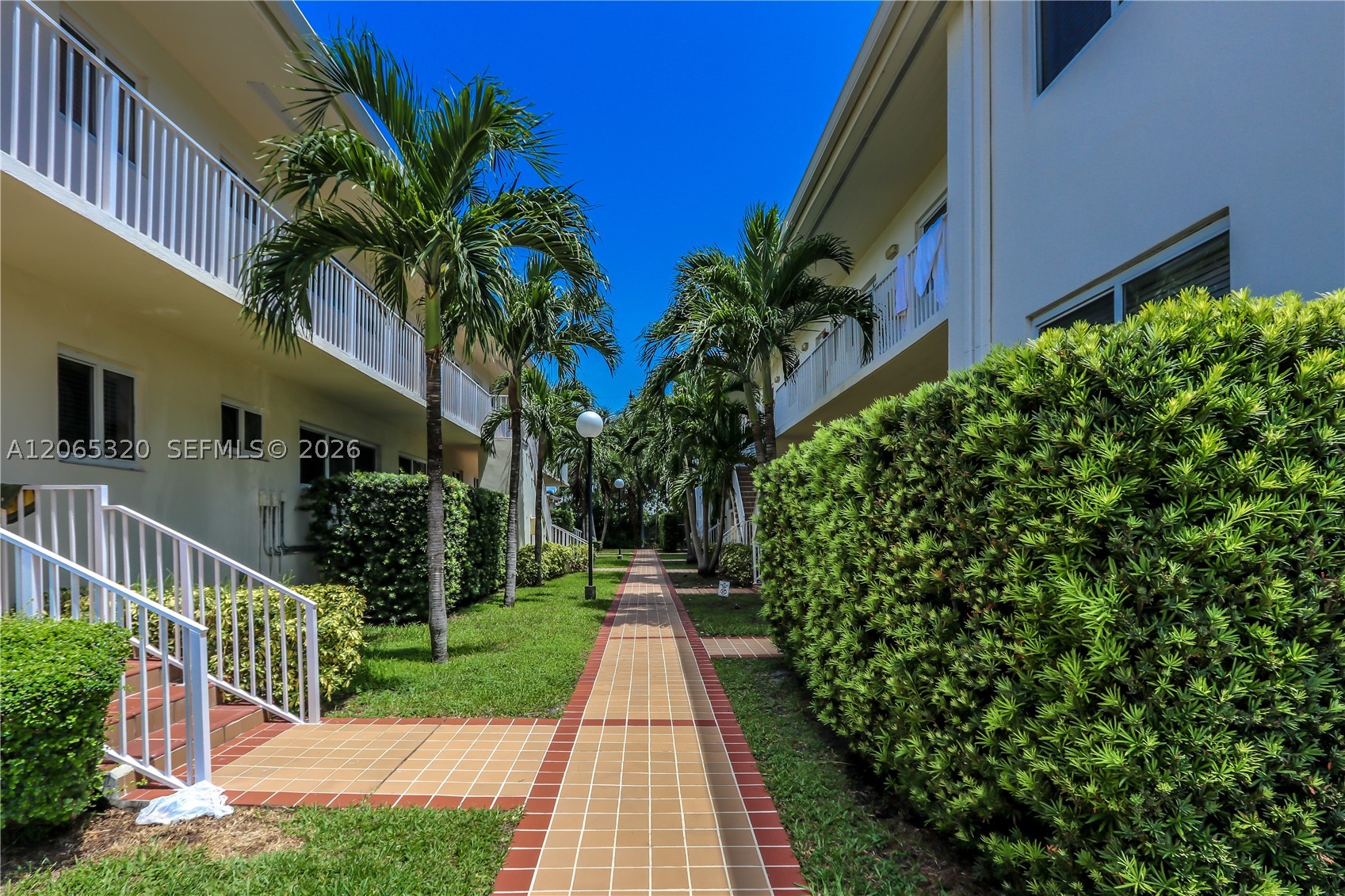1029 94th St Bay Harbor Islands, FL 33154